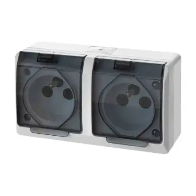 HERMES BIAŁY GNIAZDO NT 2X Z/U Z KLAPKĄ DYMNĄ IP44 ZACISKI ŚRUBOWE 16A 250V 0322-01