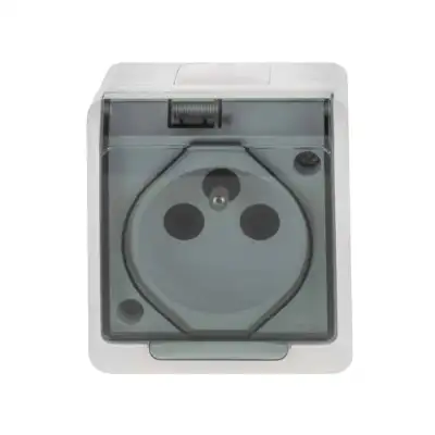 HERMES BIAŁY GNIAZDO NT 1X Z/U Z KLAPKĄ DYMNĄ IP44 ZACISKI ŚRUBOWE 16A 250V 0321-01